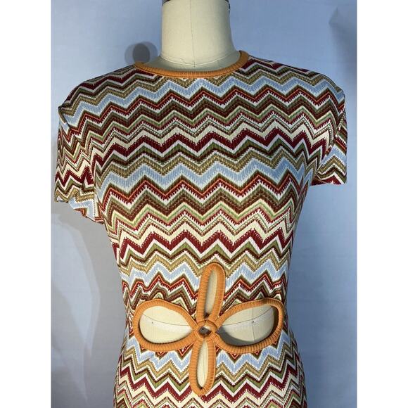New Chevron 70s Style Orange Brown Cutout Dress Rue21 Women's Juniors Large - Picture 3 of 11